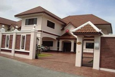 image 21 GPPH0413 4 bedroom house for sale in Pattaya